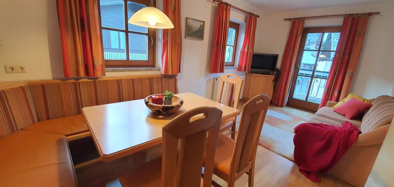 Schlosserhaus Appartements Wagrain Exteriér fotografie