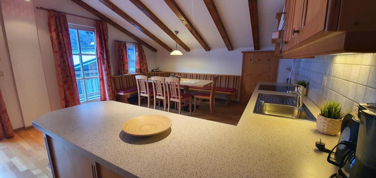 Schlosserhaus Appartements Wagrain Exteriér fotografie
