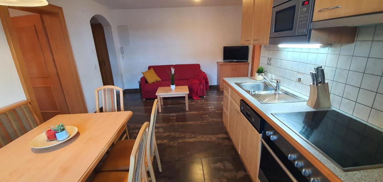 Schlosserhaus Appartements Wagrain Exteriér fotografie